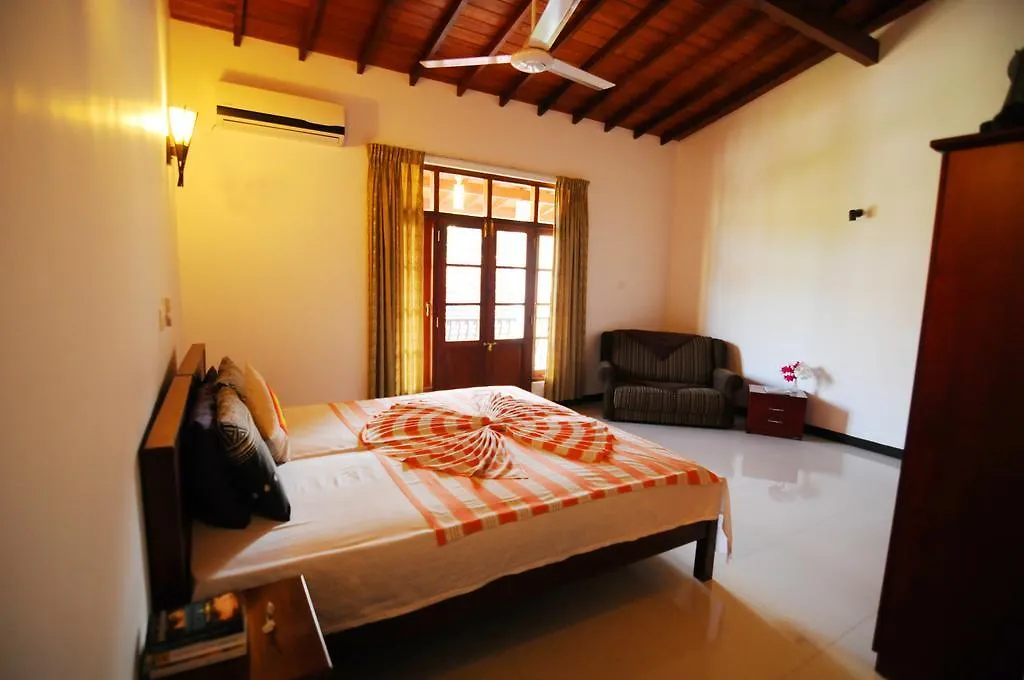 Park Lane Apartments Negombo Gæstehus