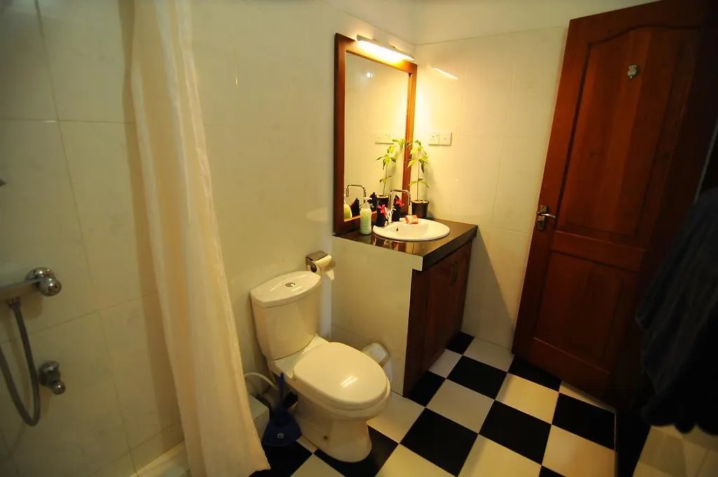 Park Lane Apartments Negombo Gæstehus